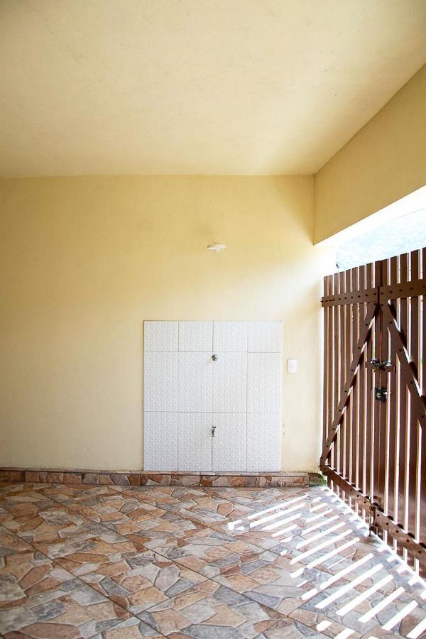 Incrivel casa com churrasqueira em Maranduba SP Ubatuba Exterior foto